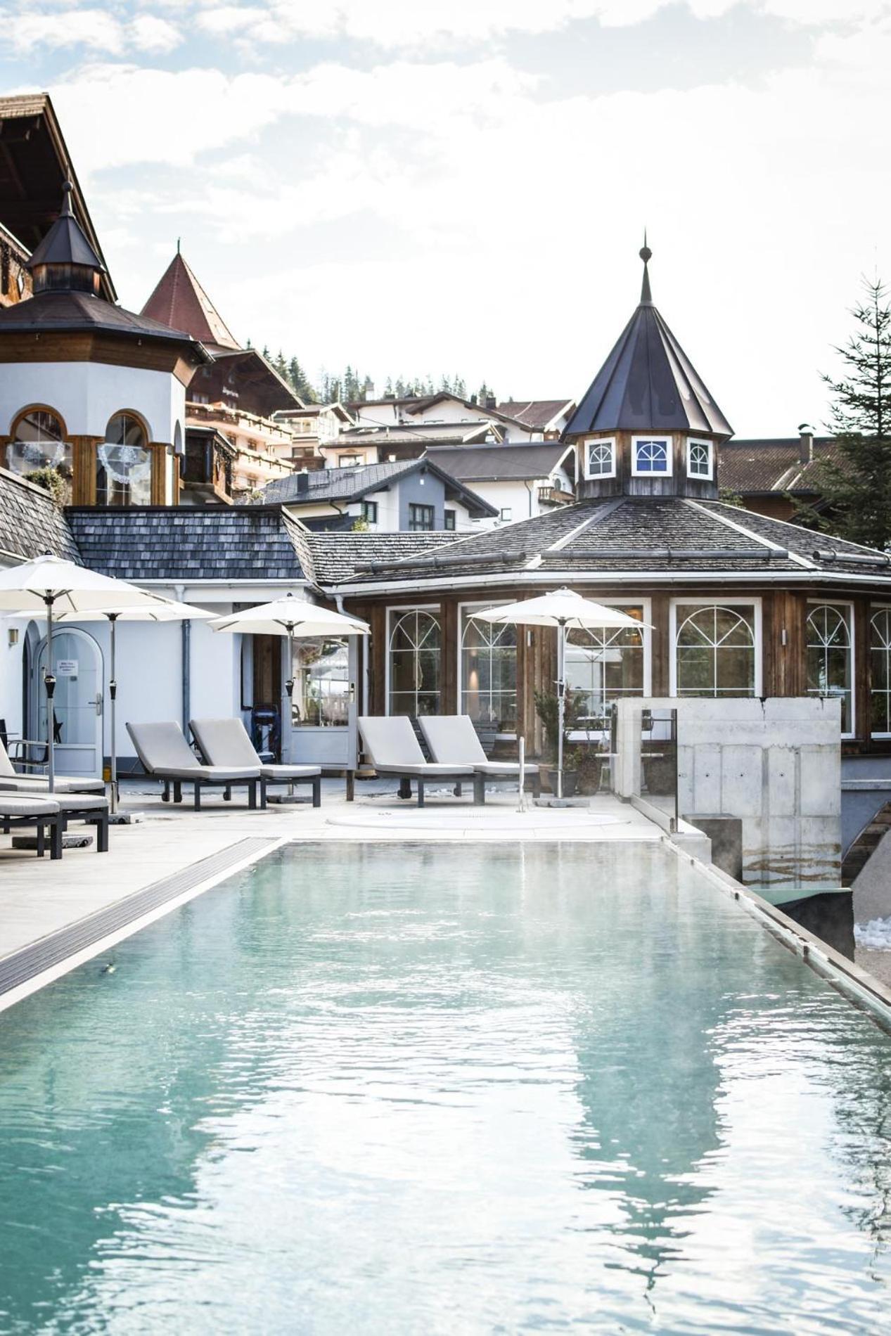 Berghotel Almrausch Berwang Exterior foto